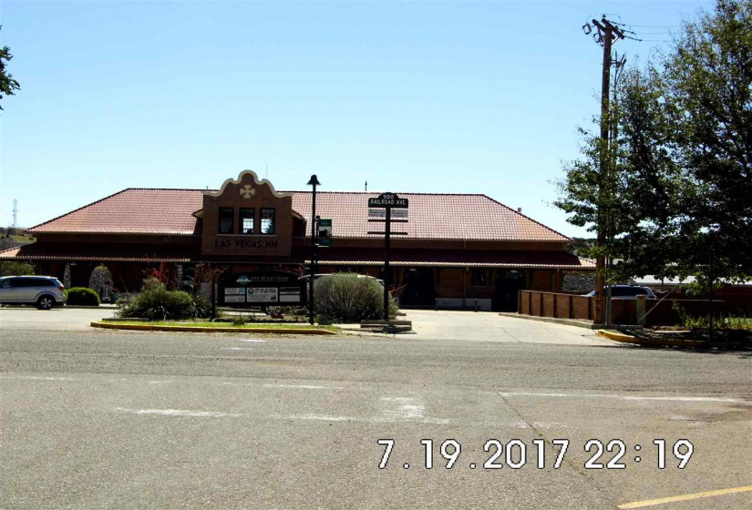 433 Railroad, Las Vegas, New Mexico 87701, ,Commercial Building,For Sale,Railroad,201703571