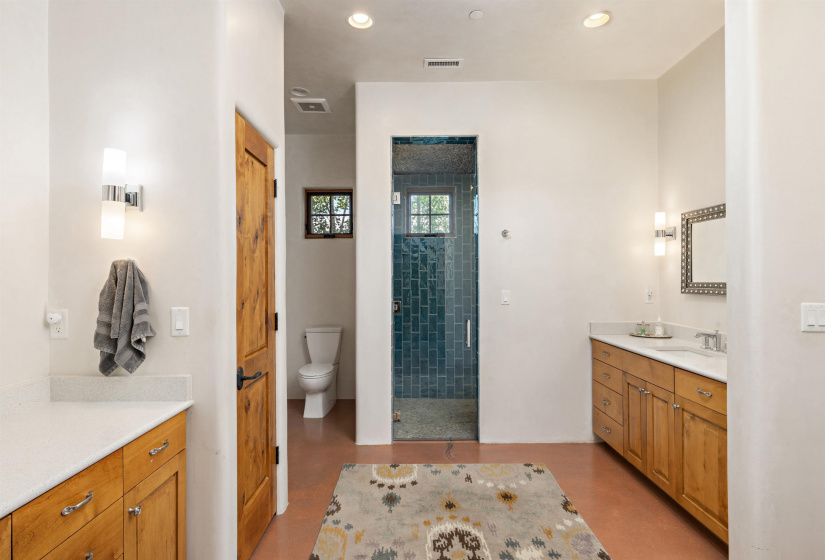 70 Tierra Grande, Santa Fe, New Mexico 87506, 3 Bedrooms Bedrooms, ,4 BathroomsBathrooms,Residential,For Sale,Tierra Grande,202201865