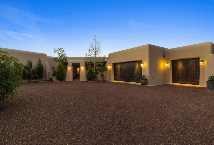 81 Sundance Drive, Santa Fe, New Mexico 87506, 3 Bedrooms Bedrooms, ,4 BathroomsBathrooms,Residential,For Sale,Sundance Drive,202202105