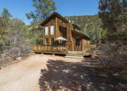 202 Juniper Road, Jemez Springs, New Mexico 87025, 2 Bedrooms Bedrooms, ,2 BathroomsBathrooms,Residential,For Sale,Juniper Road,202202123