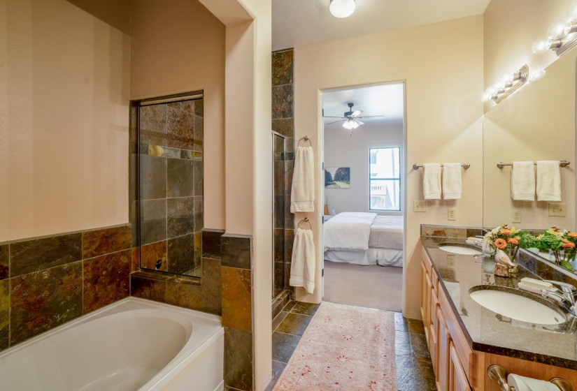 1405 VEGAS VERDES, Santa Fe, New Mexico 87507, 2 Bedrooms Bedrooms, ,2 BathroomsBathrooms,Residential,For Sale,VEGAS VERDES,202202164