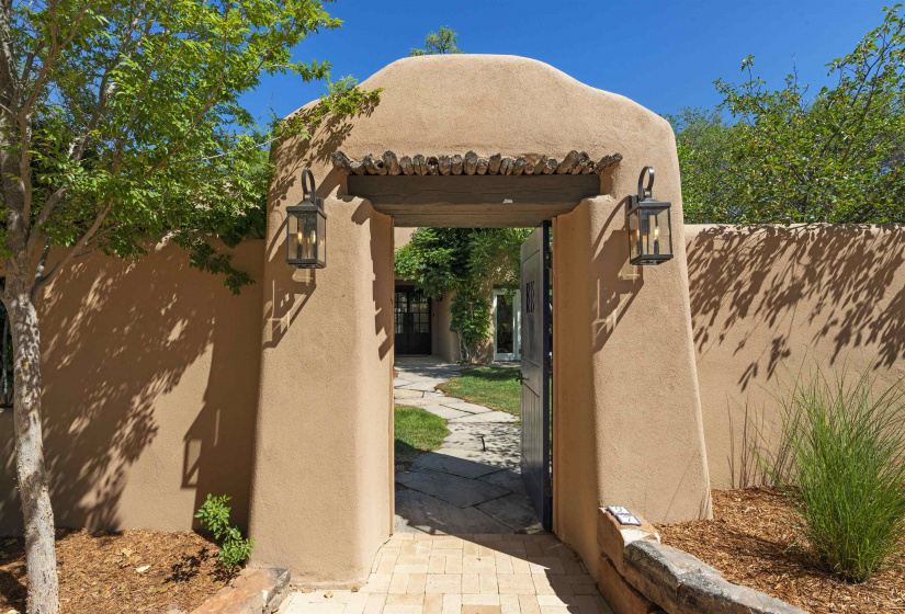 27 AB Arroyo Griego, Santa Fe, New Mexico 87506, 4 Bedrooms Bedrooms, ,4 BathroomsBathrooms,Residential,For Sale,Arroyo Griego,202202204