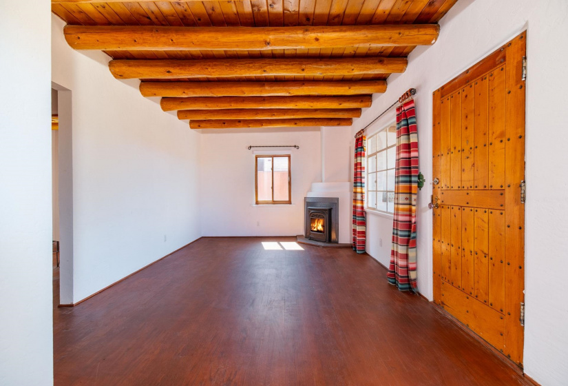 1353 SAN JUAN, Santa Fe, New Mexico 87505, 3 Bedrooms Bedrooms, ,2 BathroomsBathrooms,Residential,For Sale,SAN JUAN,202202213