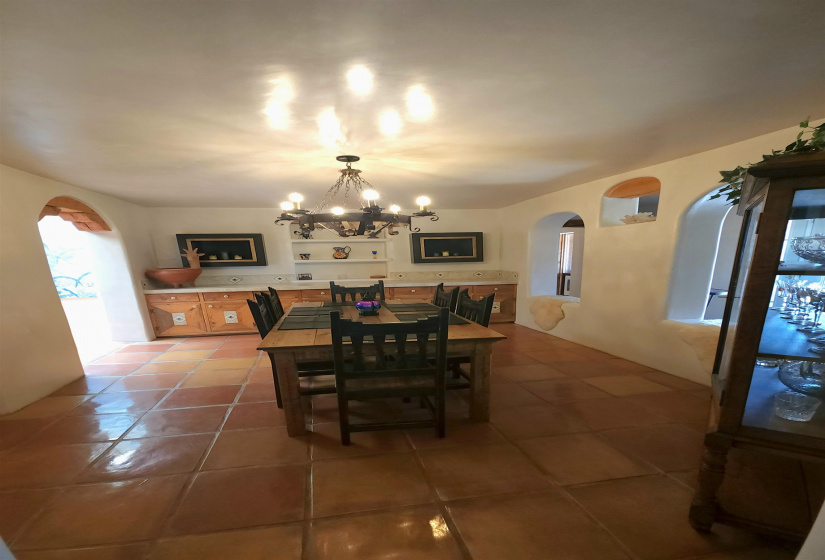 68 CALLE ENRIQUE, Santa Fe, New Mexico 87507, 7 Bedrooms Bedrooms, ,6 BathroomsBathrooms,Residential,For Sale,CALLE ENRIQUE,202202222