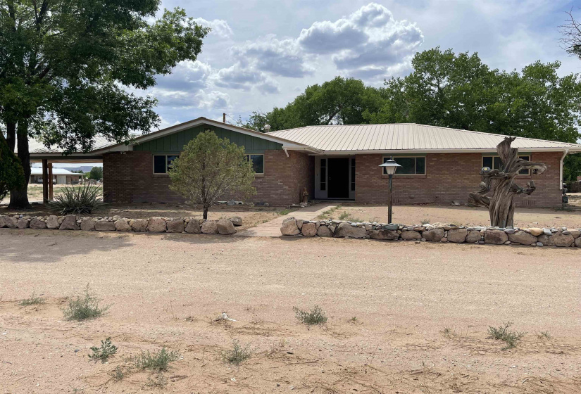 1 County Road 544, Espanola, New Mexico 87532, 3 Bedrooms Bedrooms, ,3 BathroomsBathrooms,Residential,For Sale,County Road 544,202202274