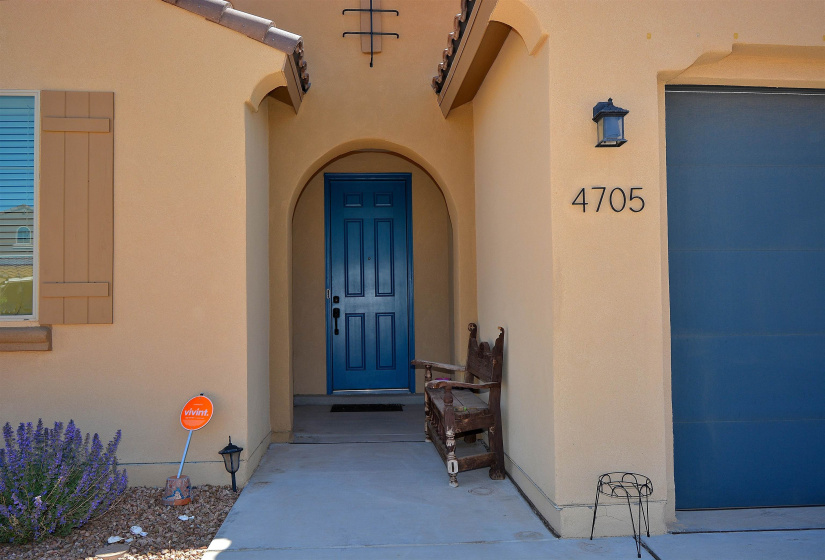 4705 BIENVENIDO A CASA, Santa Fe, New Mexico 87507, 4 Bedrooms Bedrooms, ,2 BathroomsBathrooms,Residential,For Sale,BIENVENIDO A CASA,202202366