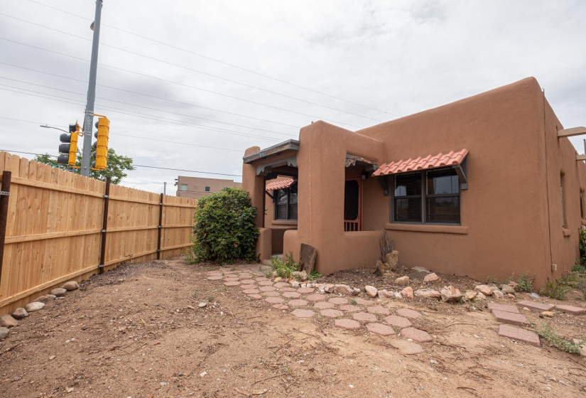 1217 AGUA FRIA, Santa Fe, New Mexico 87501, 5 Bedrooms Bedrooms, ,3 BathroomsBathrooms,Residential,For Sale,AGUA FRIA,202202368