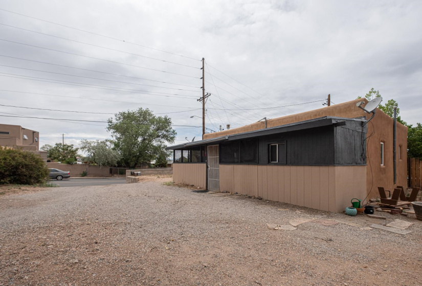 1217 AGUA FRIA, Santa Fe, New Mexico 87501, ,Multifamily,For Sale,AGUA FRIA,202202408