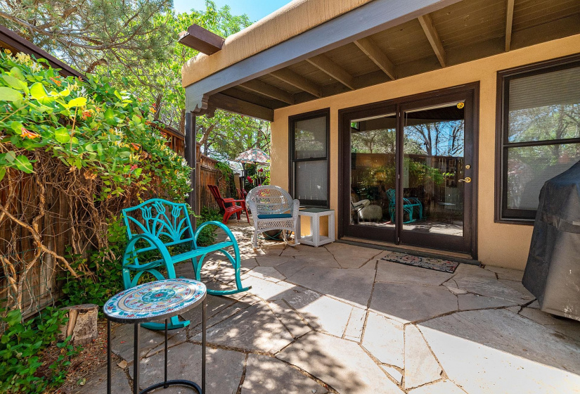 3024 Plaza Blanca, Santa Fe, New Mexico 87507, 3 Bedrooms Bedrooms, ,2 BathroomsBathrooms,Residential,For Sale,Plaza Blanca,202202432