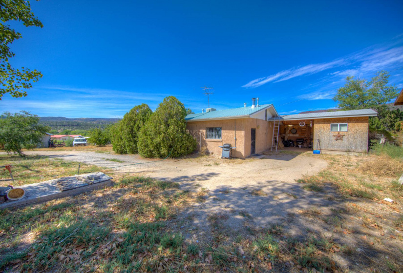 14 County Road 35, Velarde, New Mexico 87582, 2 Bedrooms Bedrooms, ,1 BathroomBathrooms,Residential,For Sale,County Road 35,201904624